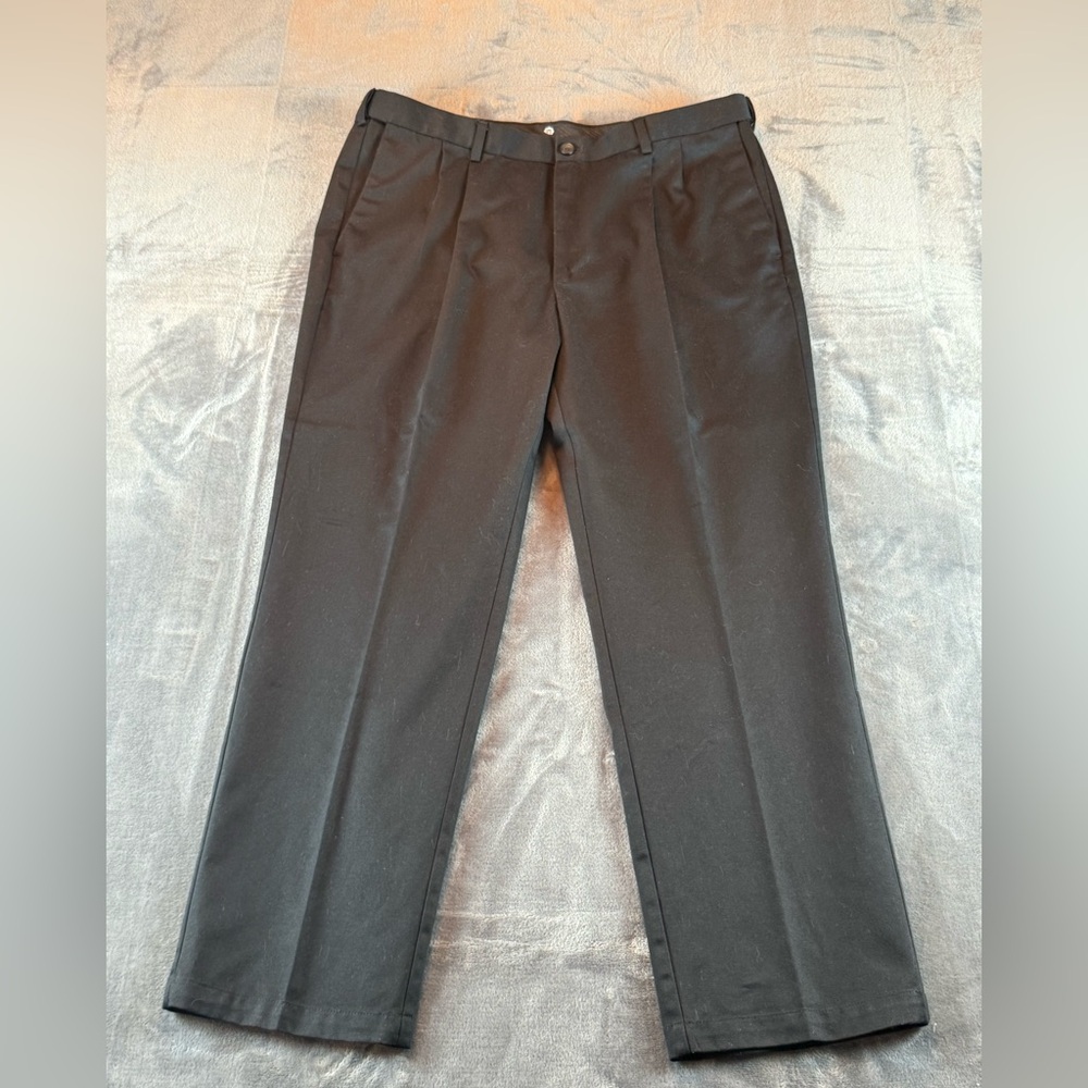 Haggar Men's Dress Pants Size 40X32 Black Classic Fit Work To Weekend No‎ Iron